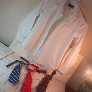 Button down shirt with tie👫